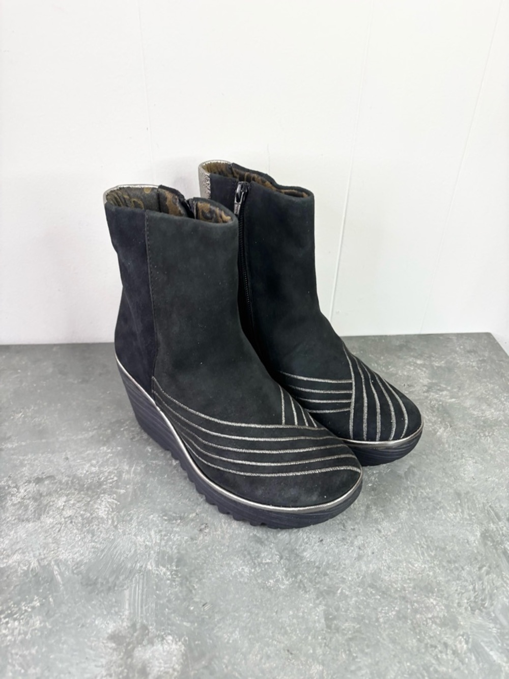 FLY London Suede Leather Wedge Ankle Boots Yeni  Black size EU 36 new